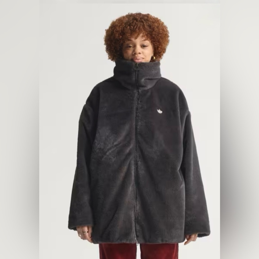 🖤 Adidas Faux Fur Coat